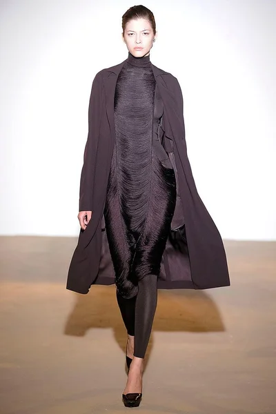 Look 1